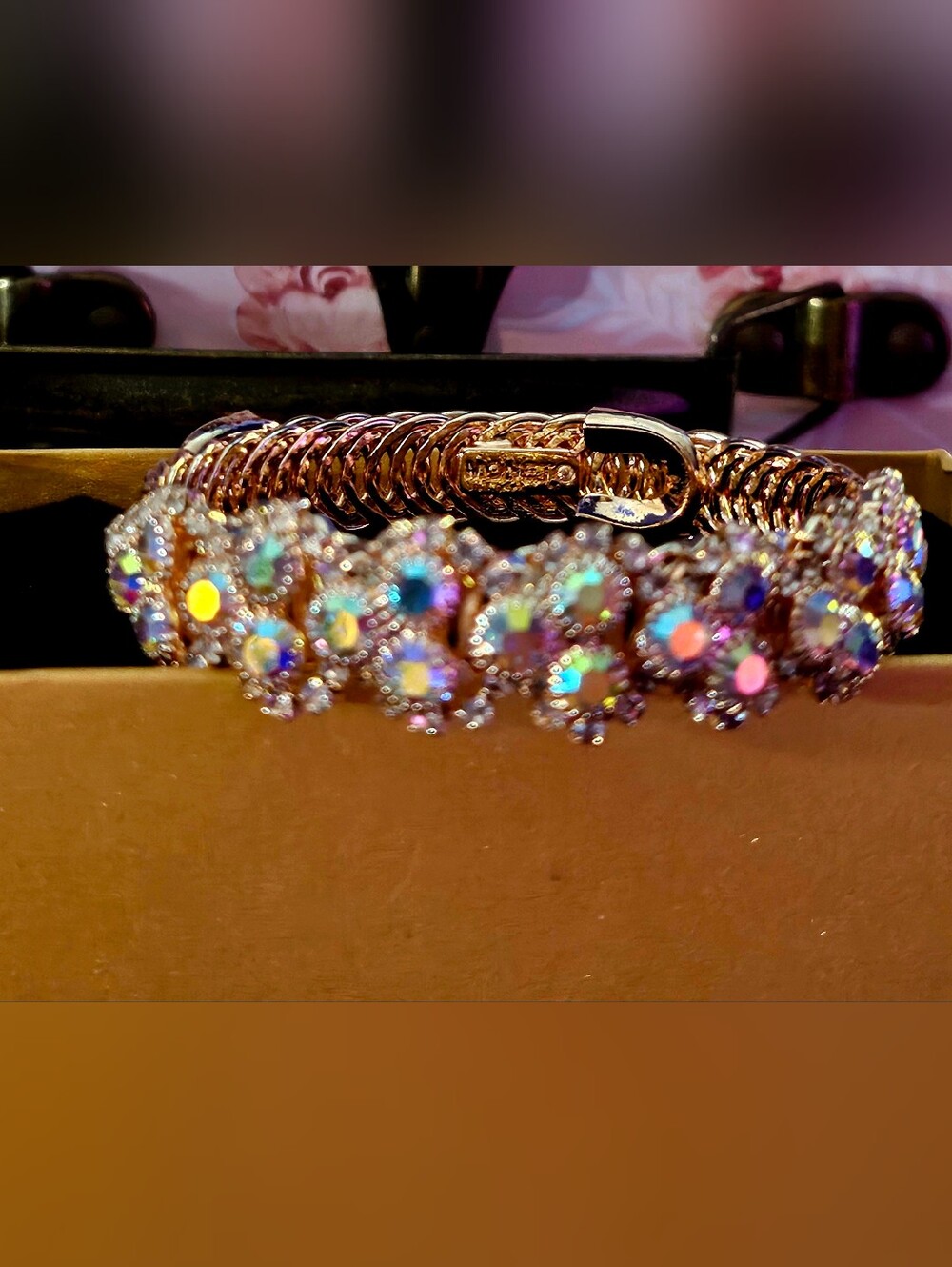 Beautiful NIB Monet Rose Gold Tone Aurora Borealis Rhinestone Expansion Bracelet